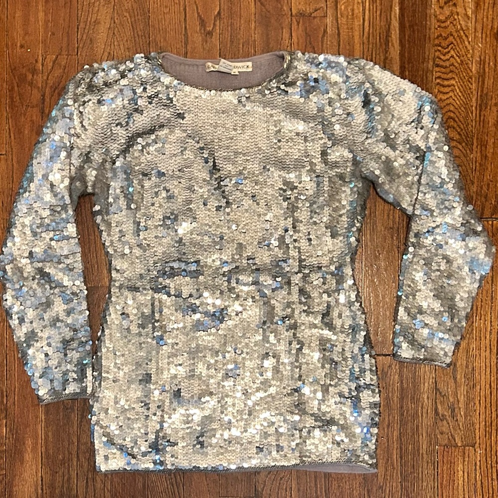 Vintage Cathy Hardwick Silver Sequin Tunic Top , Medium